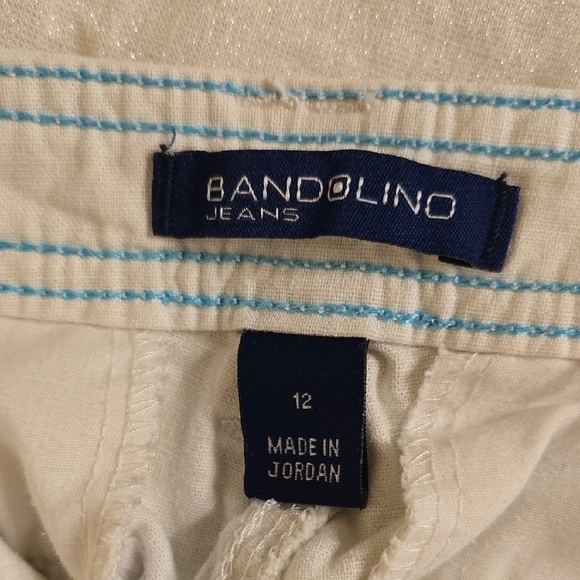 Bandolino Women's White and Vintage America Black Shorts Set - Picture 2 of 11